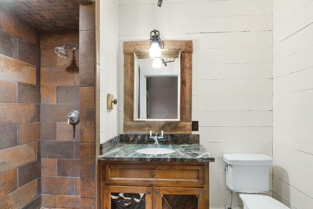 56 Cross Creek, Robbinsville, NC 28771
