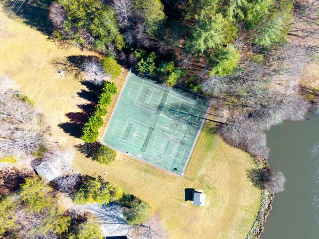 56 Cross Creek, Robbinsville, NC 28771