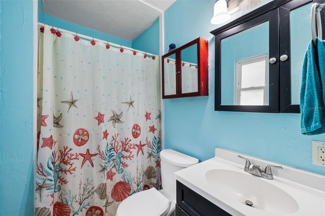 7402 W KNIGHTS GRIFFIN ROAD, Plant City, FL 33565