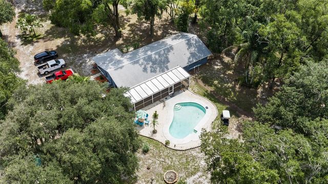 7402 W KNIGHTS GRIFFIN ROAD, Plant City, FL 33565