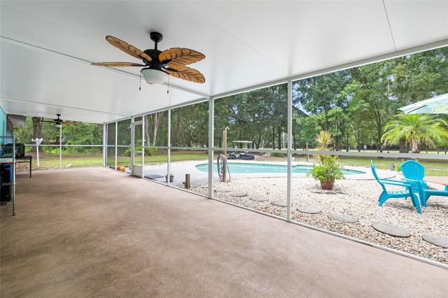7402 W KNIGHTS GRIFFIN ROAD, Plant City, FL 33565