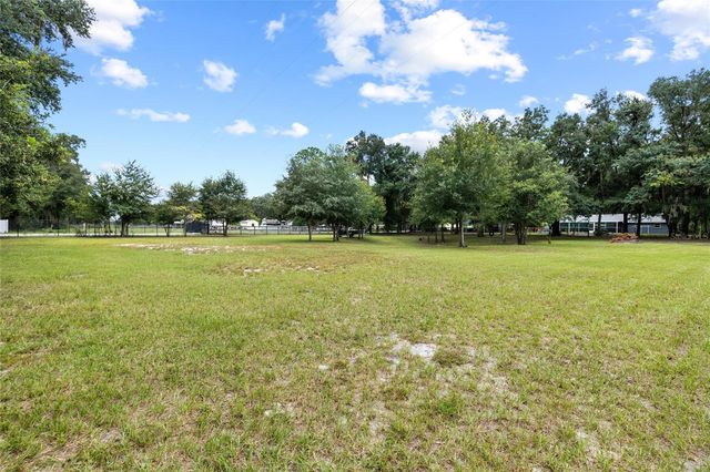 7402 W KNIGHTS GRIFFIN ROAD, Plant City, FL 33565