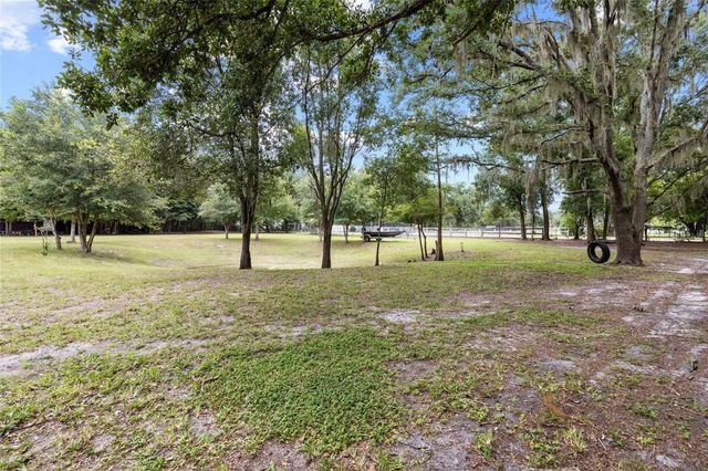 7402 W KNIGHTS GRIFFIN ROAD, Plant City, FL 33565