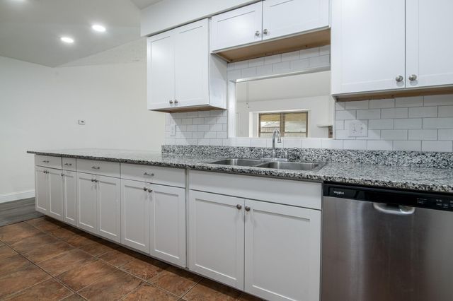 9707 Whitepost Lane, Houston, TX 77086