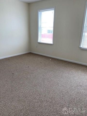 541 Middlesex Avenue 1, Metuchen, NJ 08840