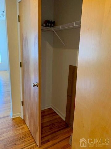 541 Middlesex Avenue 1, Metuchen, NJ 08840