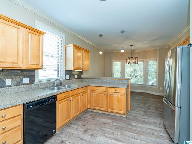 6515 OAK CREST COVE, Hoover, AL 35244