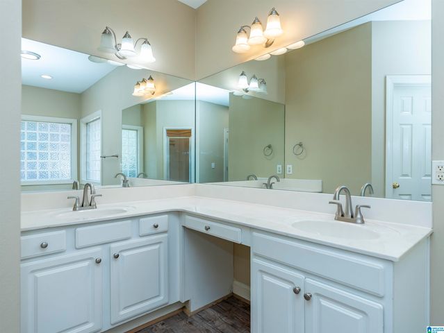 6515 OAK CREST COVE, Hoover, AL 35244