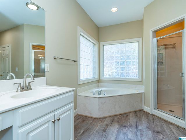 6515 OAK CREST COVE, Hoover, AL 35244