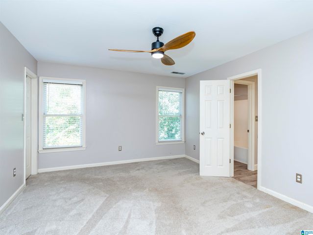 6515 OAK CREST COVE, Hoover, AL 35244