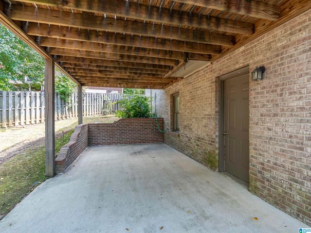 6515 OAK CREST COVE, Hoover, AL 35244