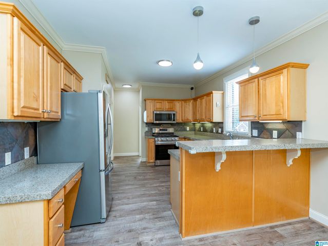 6515 OAK CREST COVE, Hoover, AL 35244