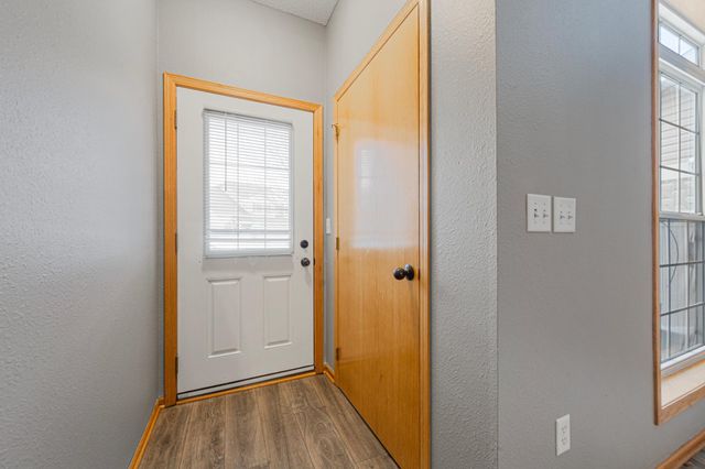 1867 Bridgewater Boulevard S, Cambridge, MN 55008