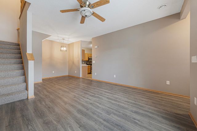 1867 Bridgewater Boulevard S, Cambridge, MN 55008