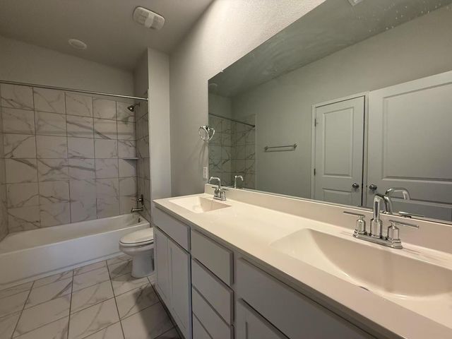 605 W South ST 31, Leander, TX 78641