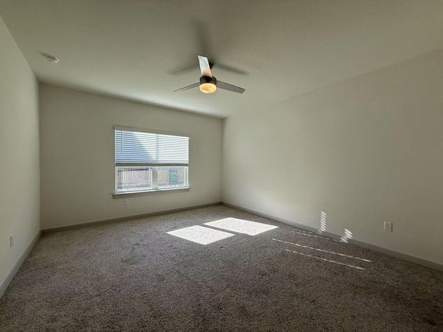 605 W South ST 31, Leander, TX 78641