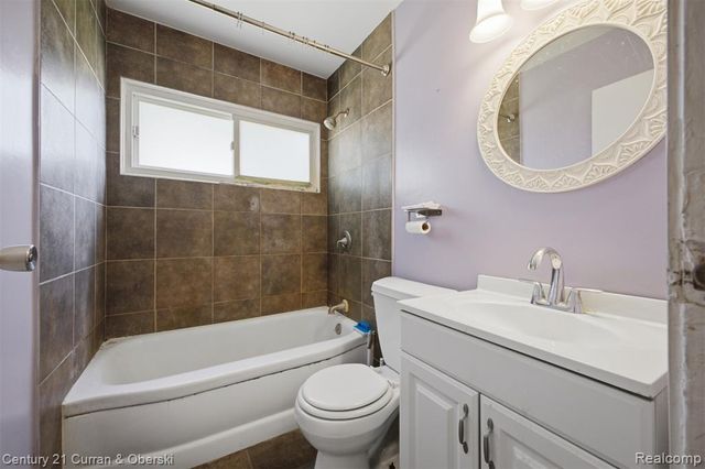 34834 Richard Street, Wayne, MI 48184