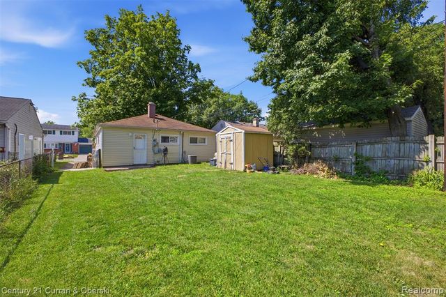 34834 Richard Street, Wayne, MI 48184