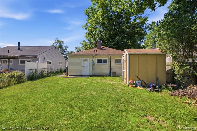 34834 Richard Street, Wayne, MI 48184