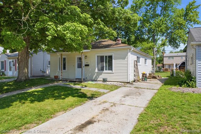 34834 Richard Street, Wayne, MI 48184