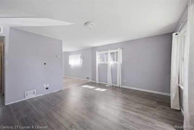34834 Richard Street, Wayne, MI 48184
