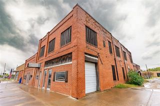 109 N 5TH Street, Wills Point, TX 75169