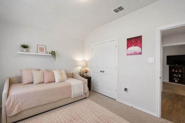9916 Mescalbean Boulevard, Fort Worth, TX 76036