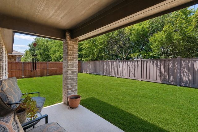 9916 Mescalbean Boulevard, Fort Worth, TX 76036