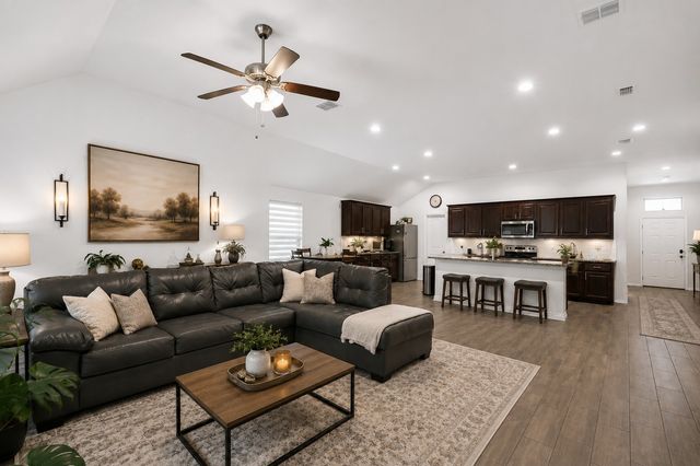 9916 Mescalbean Boulevard, Fort Worth, TX 76036