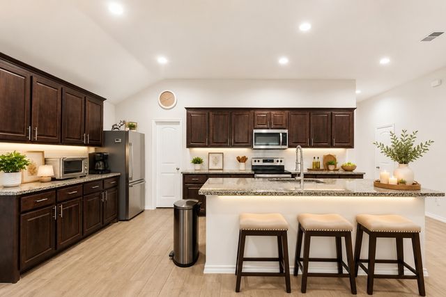 9916 Mescalbean Boulevard, Fort Worth, TX 76036