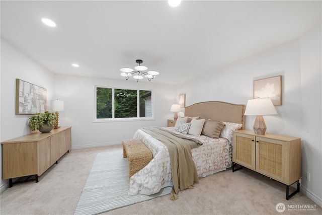 23345 NE 24th Place, Sammamish, WA 98074