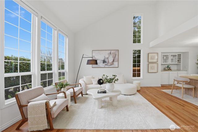 23345 NE 24th Place, Sammamish, WA 98074