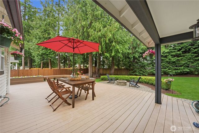 23345 NE 24th Place, Sammamish, WA 98074
