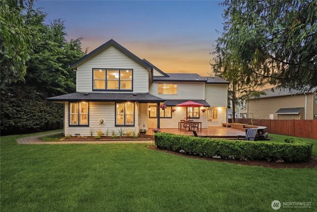 23345 NE 24th Place, Sammamish, WA 98074