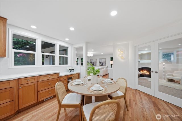 23345 NE 24th Place, Sammamish, WA 98074