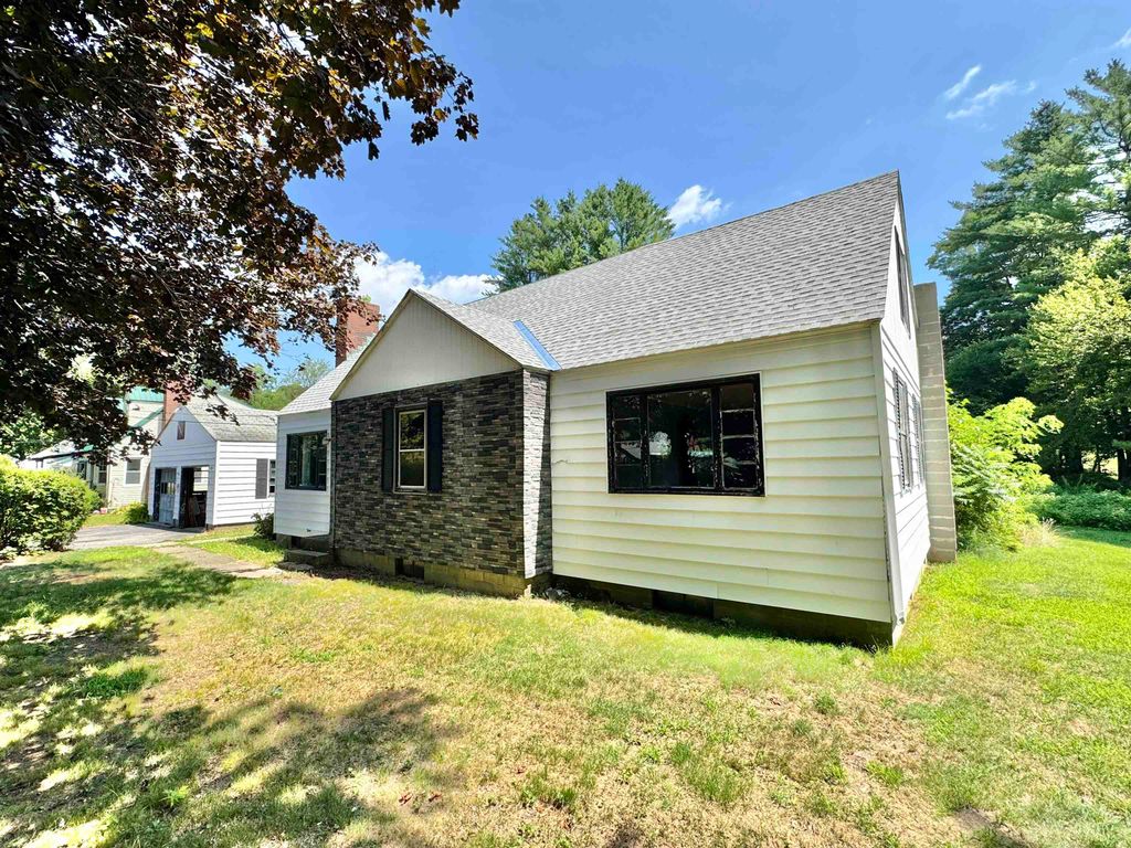 814 Brattleboro Road, Hinsdale, NH 03451