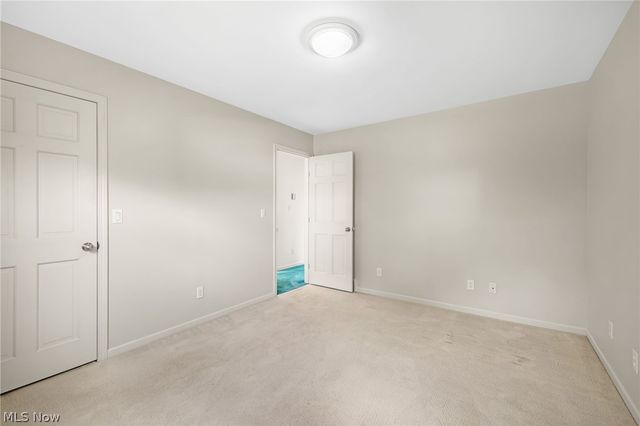 4089 Addison Avenue NE, Louisville, OH 44641