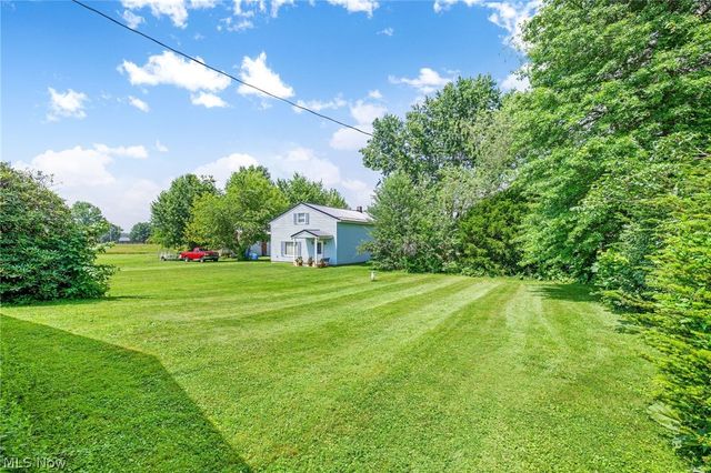 4089 Addison Avenue NE, Louisville, OH 44641