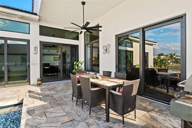 18563 SW 49th St, Miramar, FL 33029