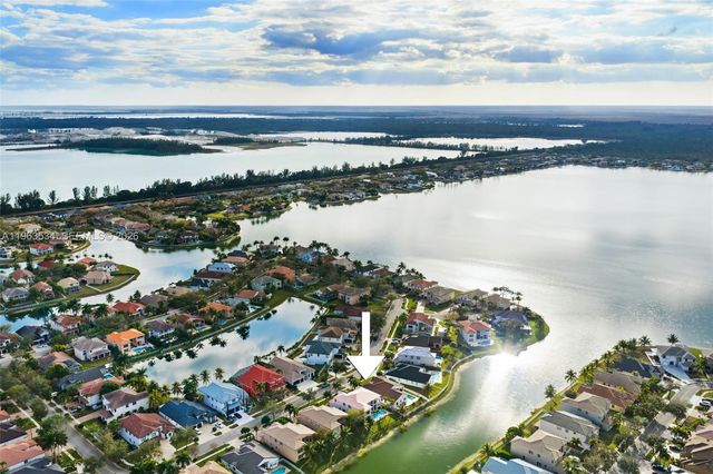 18563 SW 49th St, Miramar, FL 33029