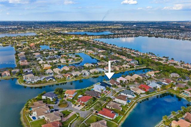 18563 SW 49th St, Miramar, FL 33029