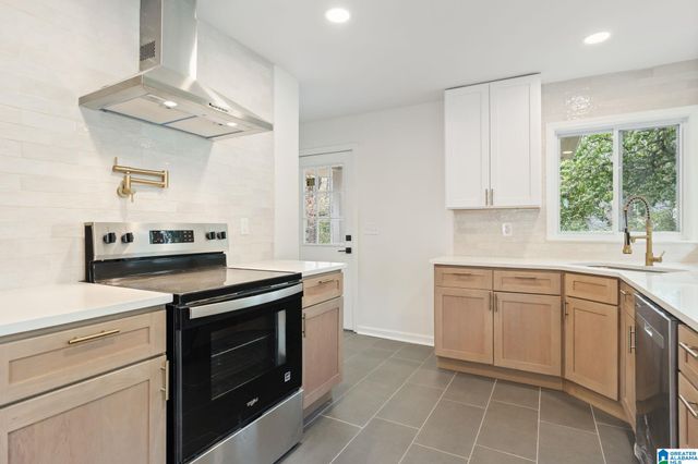 604 GREEN SPRINGS AVENUE S, Birmingham, AL 35205