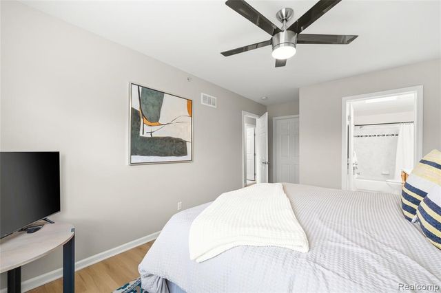 655 River Park Village Boulevard, Northville, MI 48167