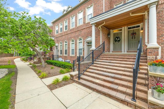 655 River Park Village Boulevard, Northville, MI 48167