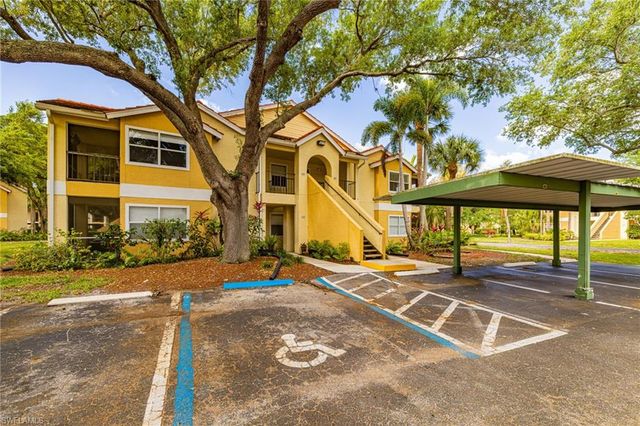 12561 Equestrian CIR 802, Fort Myers, FL 33907