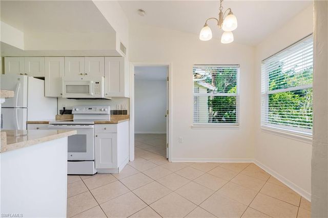 12561 Equestrian CIR 802, Fort Myers, FL 33907