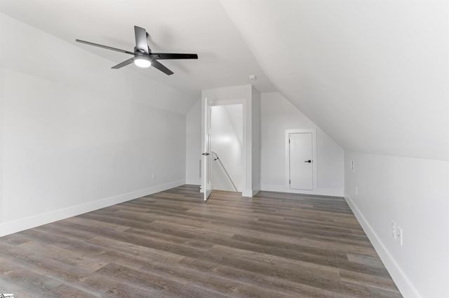 2019 Meadow Glen Court, Chesnee, SC 29323
