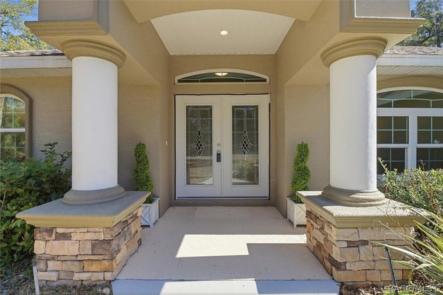 4225 N Indianriver Drive, Hernando, FL 34442