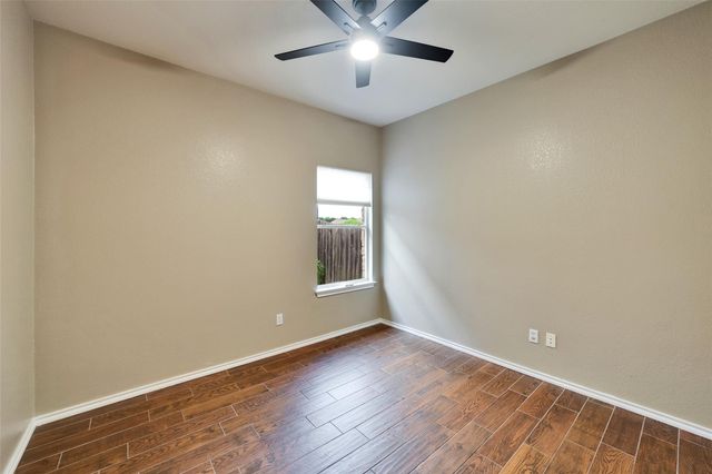 466 Dark Horse LN, Buda, TX 78610