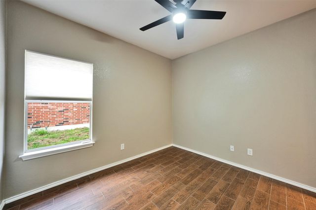 466 Dark Horse LN, Buda, TX 78610